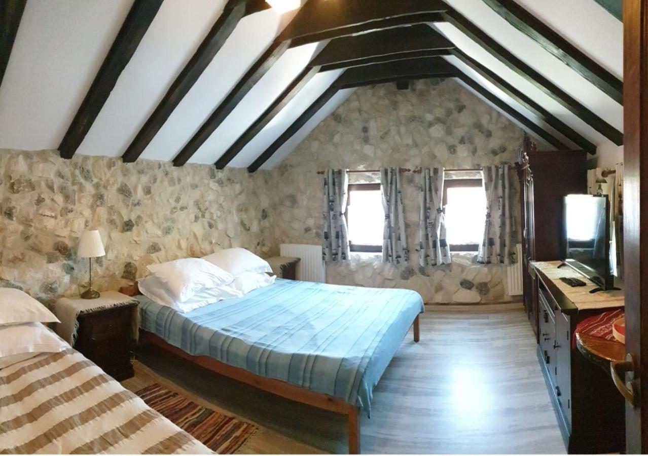 Pensiunea Casa Dacilor Podeni 외부 사진
