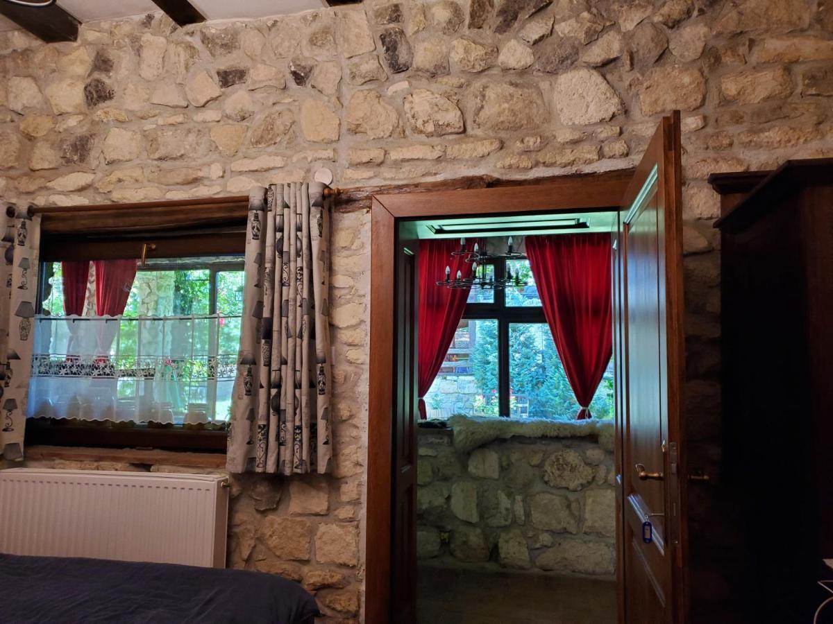 Pensiunea Casa Dacilor Podeni 외부 사진