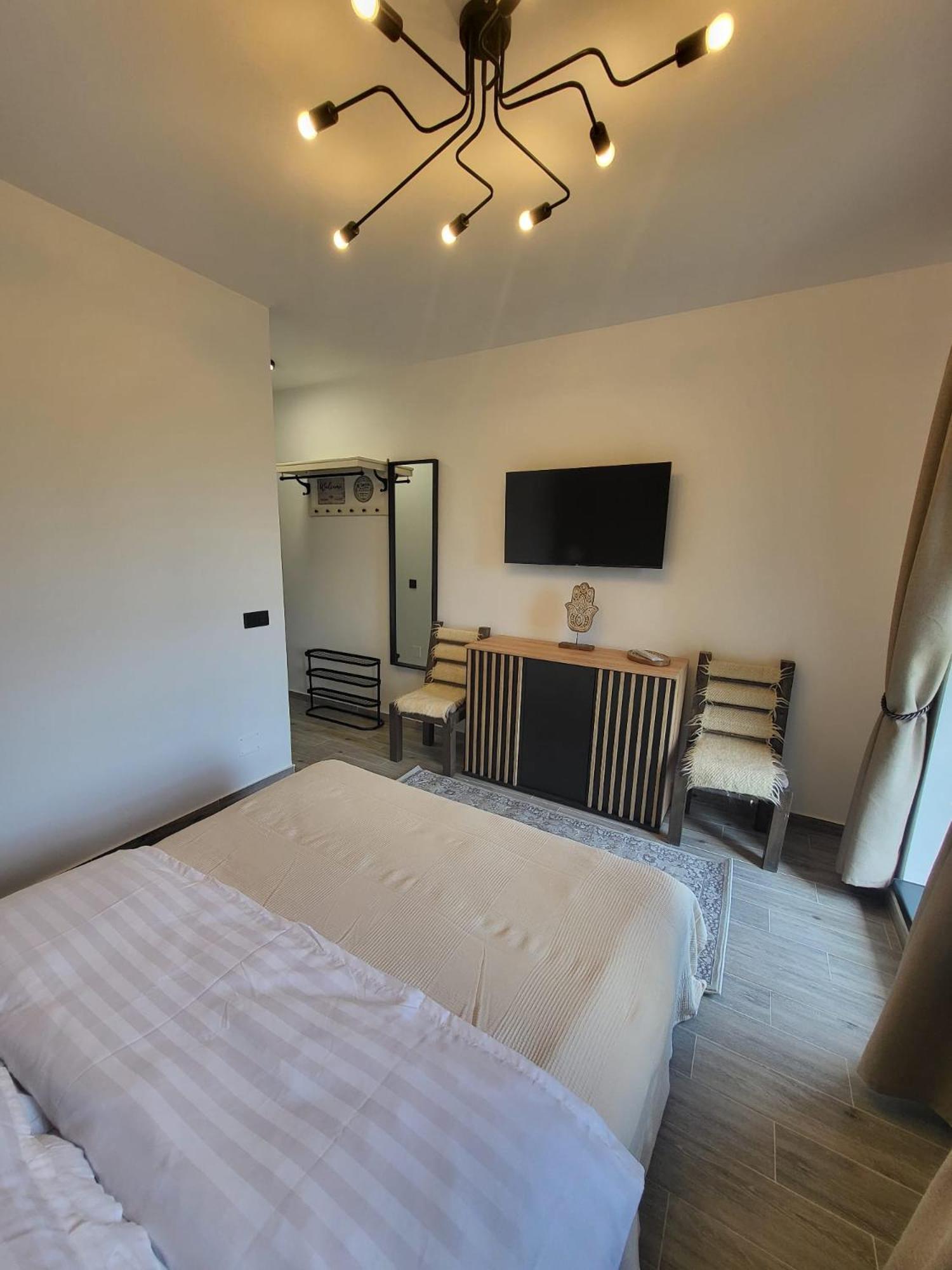 Pensiunea Casa Dacilor Podeni 외부 사진